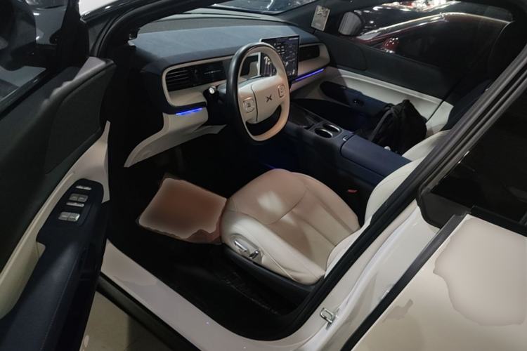Used XPeng G6 2023 580 Long-Range Pro Left Front Seat