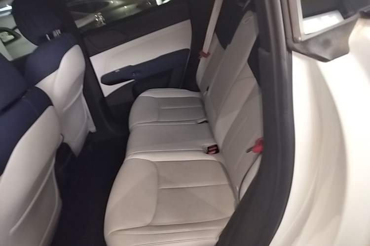 Used XPeng G6 2023 755 Ultra-Long Range Pro Left Rear Seat
