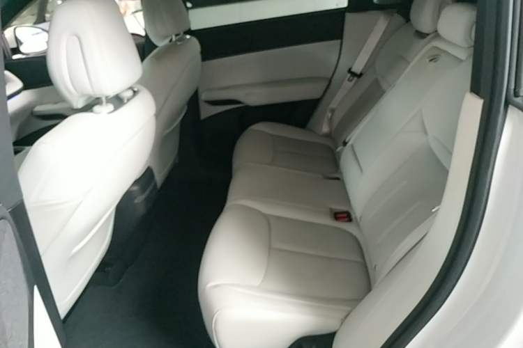 Used XPeng G6 2023 580 Long-Range Pro Left Rear Seat
