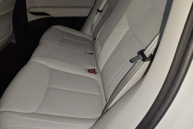 Used XPeng G6 2023 580 Long-Range Pro Left Rear Seat
