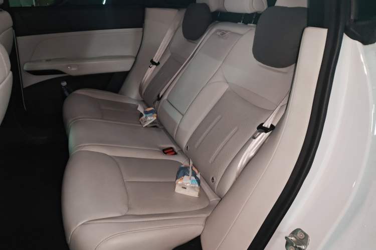 Used XPeng G6 2023 580 Long-Range Pro Left Rear Seat