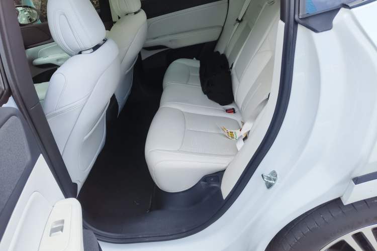 Used XPeng G6 2023 755 Ultra-Long Range Pro Left Rear Seat