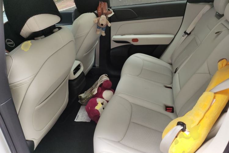 Used XPeng G6 2023 755 Ultra-Long Range Max Left Rear Seat