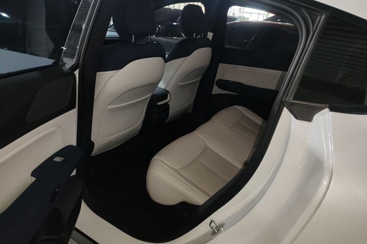 Used XPeng G6 2023 580 Long-Range Pro Left Rear Seat