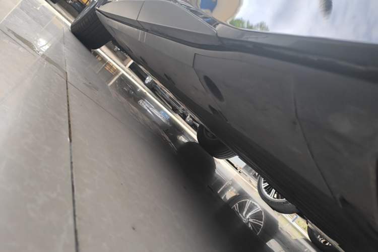 Used XPeng G6 2023 580 Long-Range Pro Left Side Sill