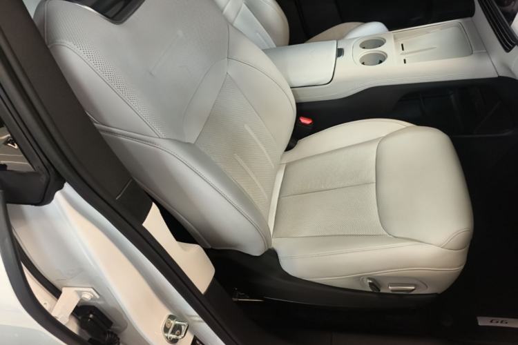 Used XPeng G6 2023 580 Long-Range Pro Right Front Seat