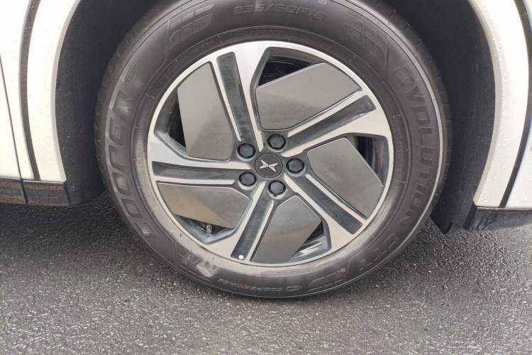 Used XPeng G6 2023 580 Long-Range Pro Right Front Wheel Hub