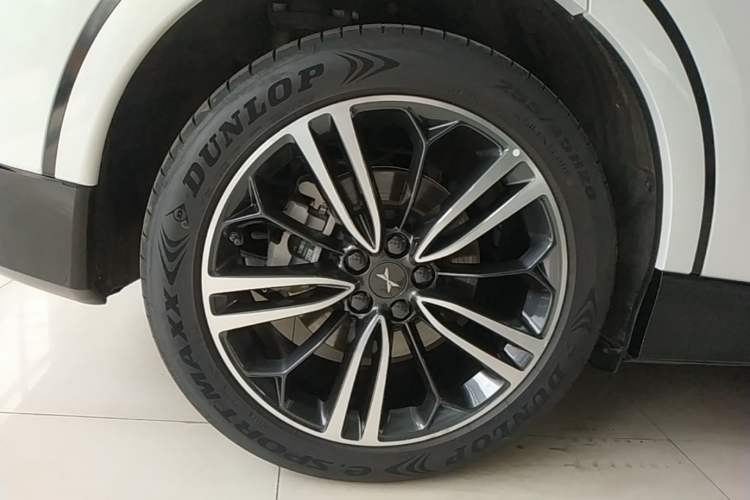 Used XPeng G6 2023 580 Long-Range Pro Right Rear Wheel Hub