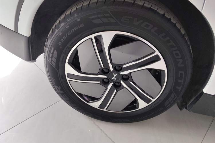 Used XPeng G6 2023 580 Long-Range Pro Right Rear Wheel Hub