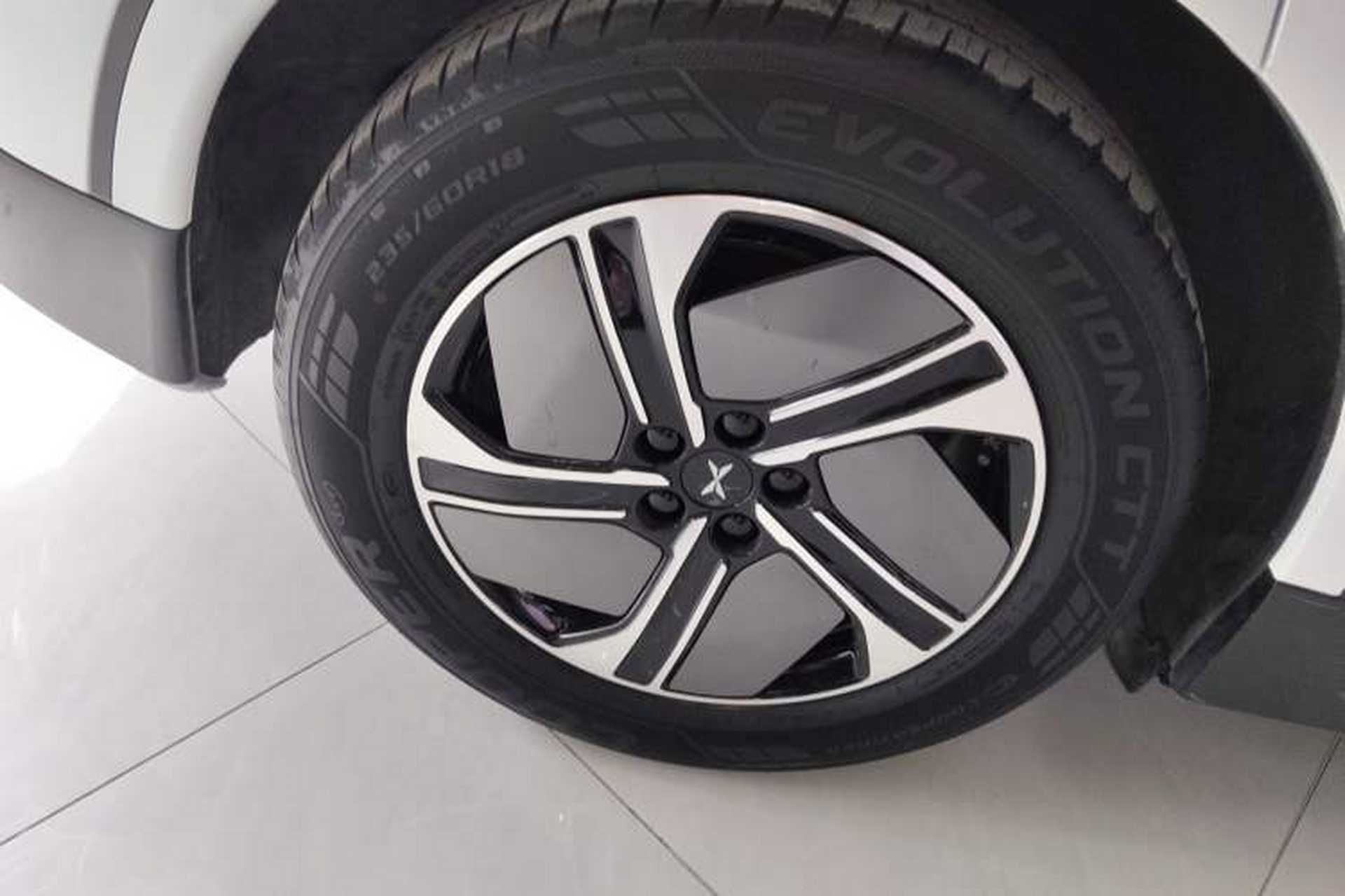 Used XPeng G6 2023 580 Long-Range Pro Right Rear Wheel Hub