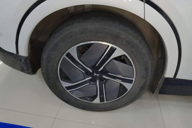 Used XPeng G6 2023 580 Long-Range Max Right Rear Wheel Hub