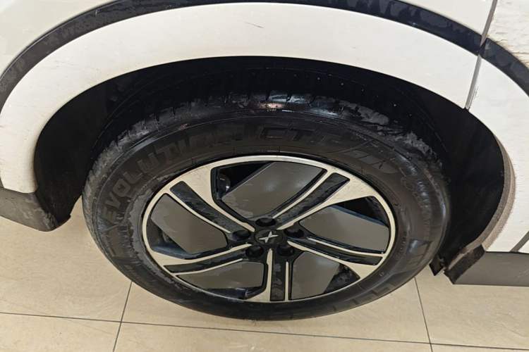 Used XPeng G6 2023 580 Long-Range Max Right Rear Wheel Hub