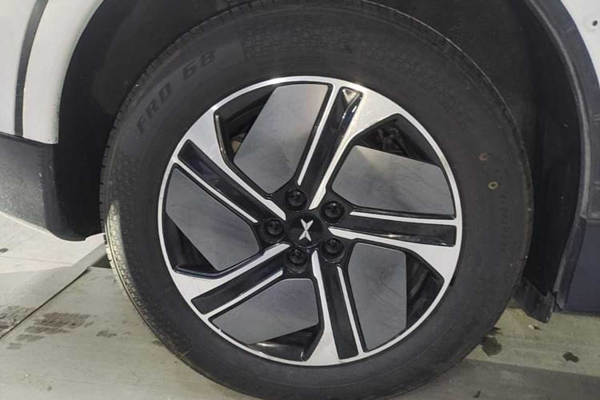 Used XPeng G6 2023 580 Long-Range Pro Right Rear Wheel Hub