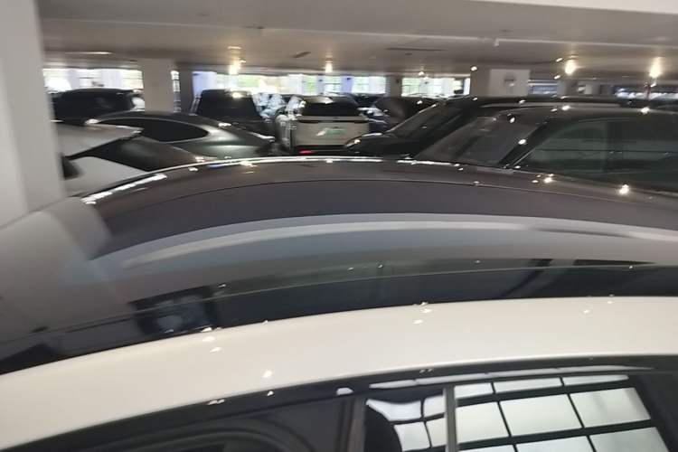 Used XPeng G6 2023 755 Ultra-Long Range Pro Roof