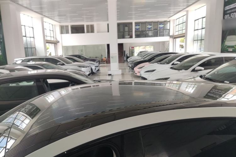 Used XPeng G6 2023 580 Long-Range Pro Roof