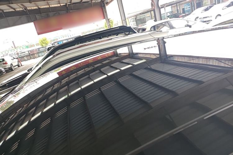 Used XPeng G6 2023 580 Long-Range Pro Roof