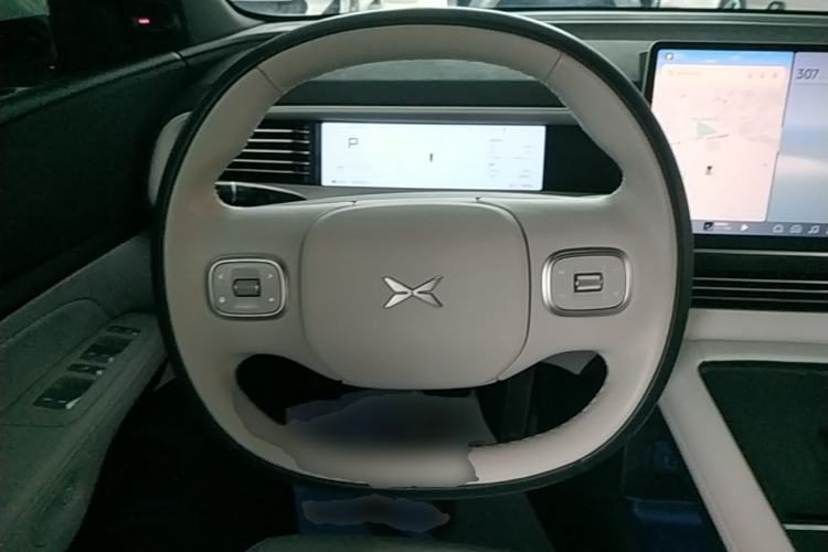 Used XPeng G6 2023 580 Long-Range Pro Steering Wheel