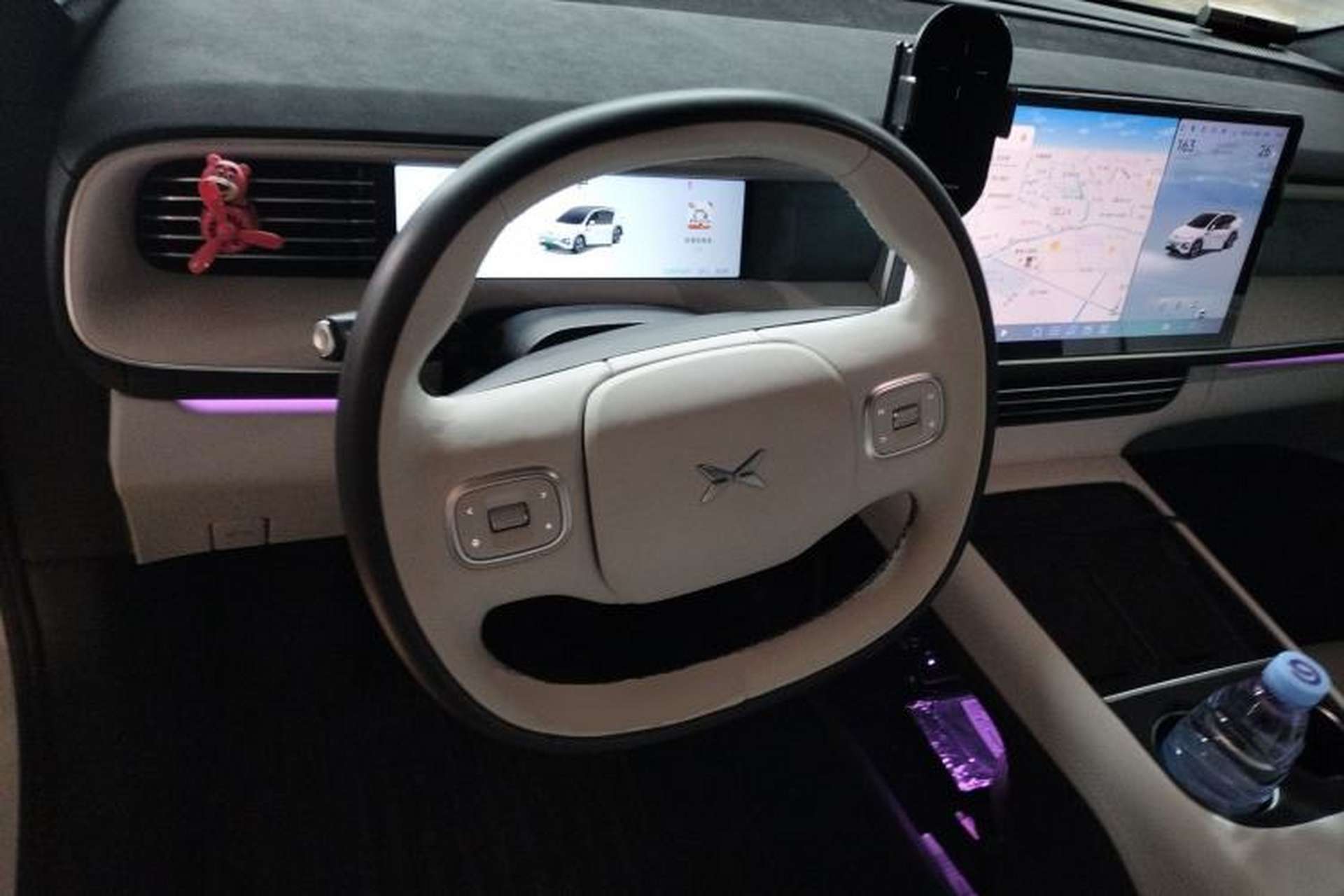 Used XPeng G6 2023 580 Long-Range Pro Steering Wheel