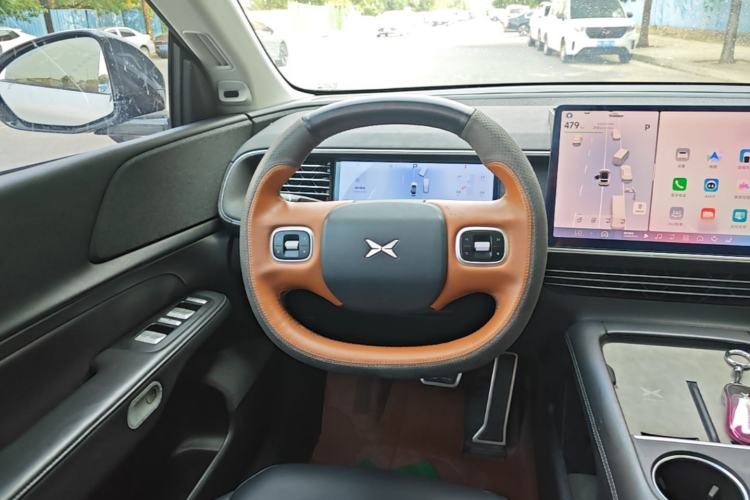 Used XPeng G6 2023 755 Ultra-Long Range Pro Steering Wheel