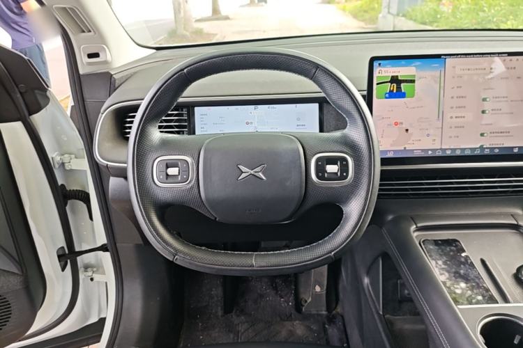 Used XPeng G6 2023 580 Long-Range Pro Steering Wheel