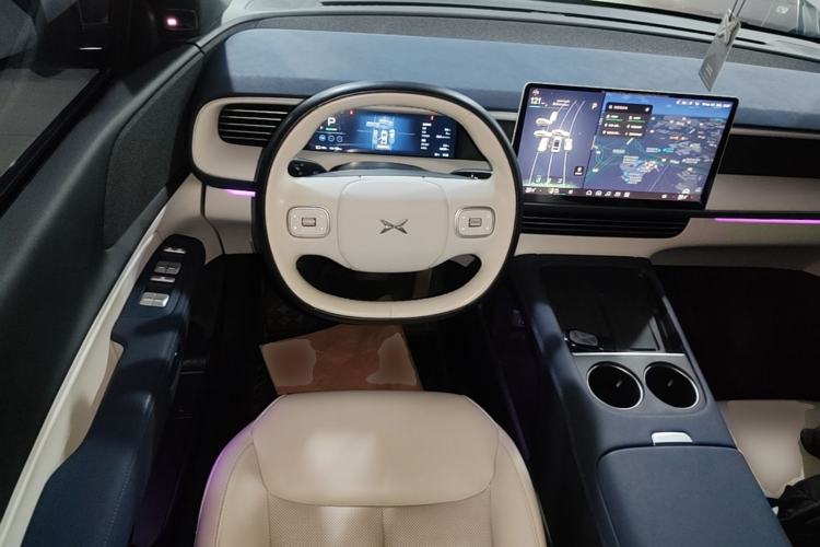 Used XPeng G6 2023 580 Long-Range Pro Steering Wheel