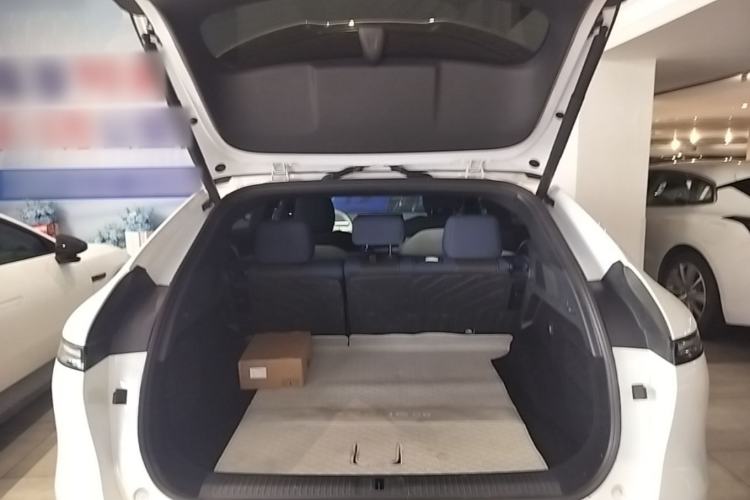 Used XPeng G6 2023 755 Ultra-Long Range Pro Trunk