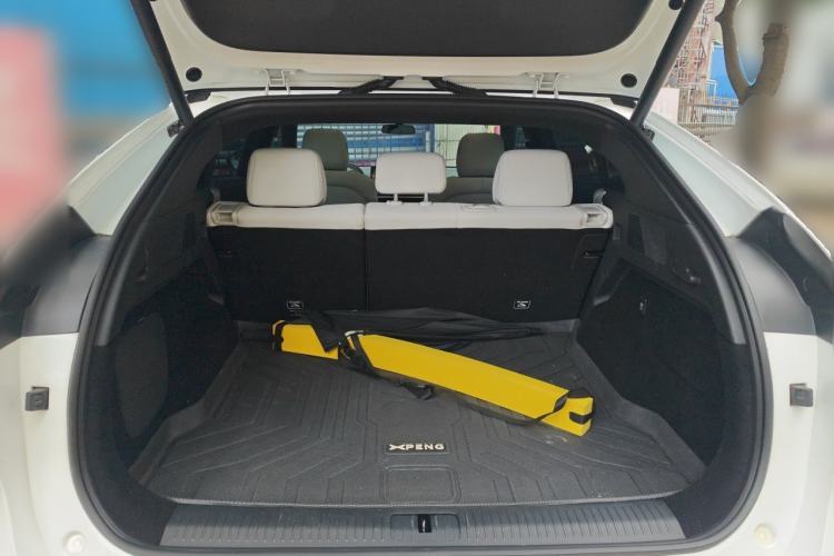 Used XPeng G6 2023 580 Long-Range Pro Trunk