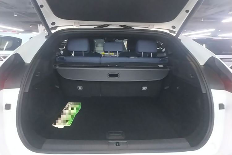Used XPeng G6 2023 580 Long-Range Max Trunk