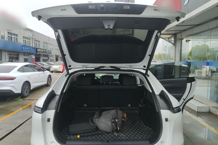 Used XPeng G6 2023 580 Long-Range Pro Trunk