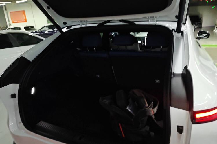Used XPeng G6 2023 580 Long-Range Max Trunk
