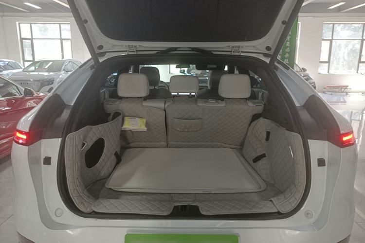 Used XPeng G6 2023 580 Long-Range Max Trunk
