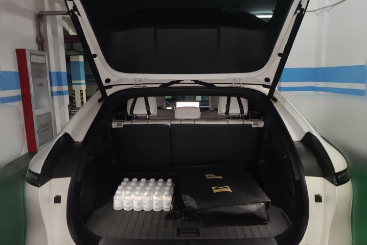 Used XPeng G6 2023 755 Ultra-Long Range Max Trunk