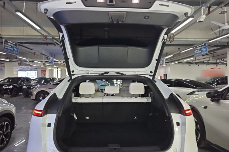 Used XPeng G6 2023 580 Long-Range Max Trunk