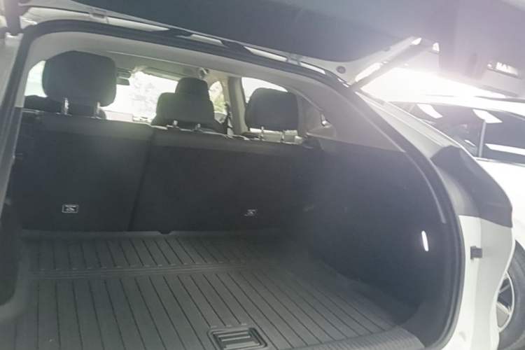 Used XPeng G6 2023 580 Long-Range Max Trunk