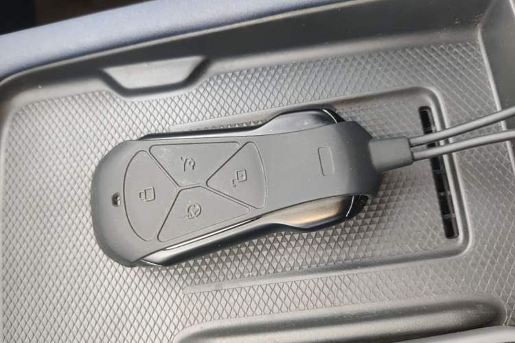 Used XPeng G6 2023 580 Long-Range Pro Vehicle Key