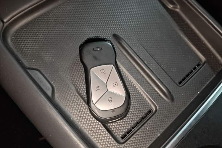 Used XPeng G6 2023 755 Ultra-Long Range Max Vehicle Key