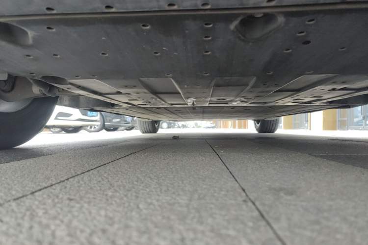 Used XPeng G6 2023 580 Long-Range Pro Chassis Rear