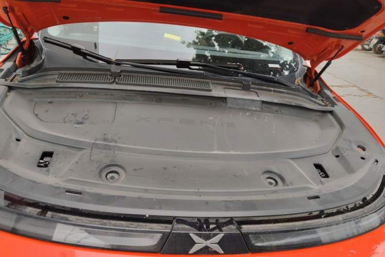 Used XPeng G6 2023 580 Long-Range Pro Engine Bay