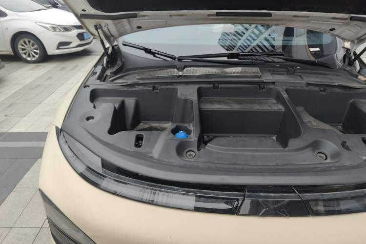 Used XPeng G6 2023 580 Long-Range Pro Engine Bay Right