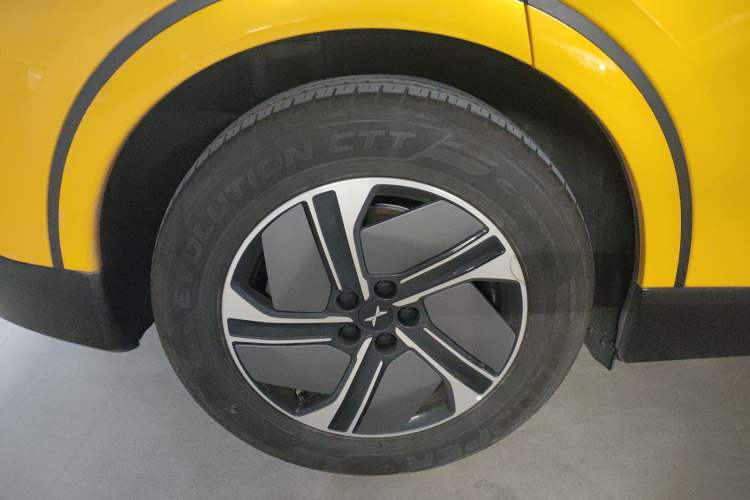 Used XPeng G6 2023 580 Long-Range Pro Exterior 8