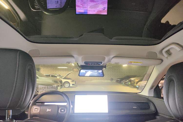 Used XPeng G6 2023 580 Long-Range Pro Headliner