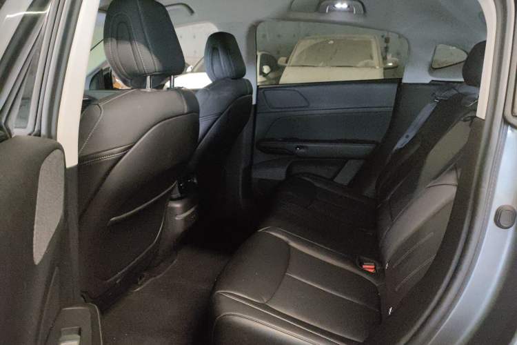 Used XPeng G6 2023 580 Long-Range Pro Interior 4