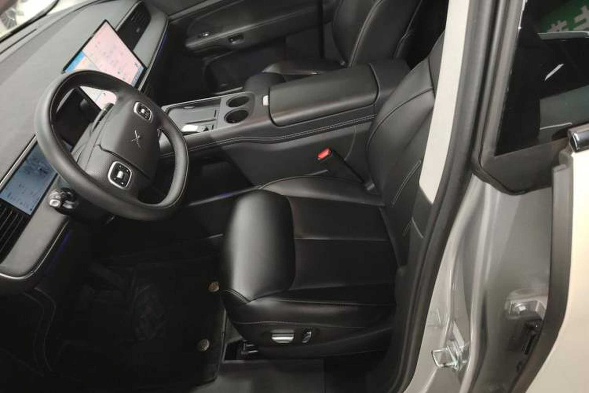 Used XPeng G6 2023 580 Long-Range Pro Left Front Seat