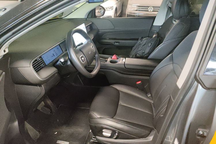 Used XPeng G6 2023 580 Long-Range Pro Left Front Seat