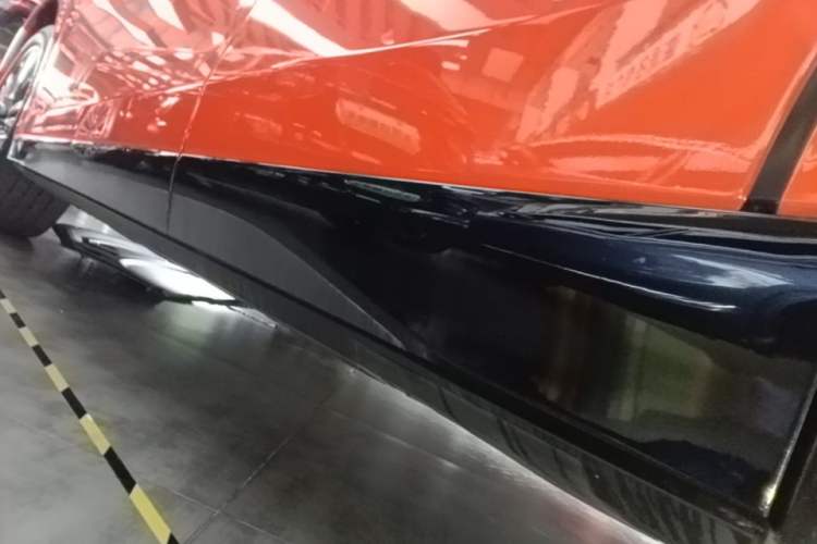 Used XPeng G6 2023 580 Long-Range Pro Left Side Sill