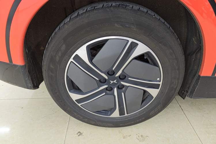 Used XPeng G6 2023 580 Long-Range Pro Right Rear Wheel Hub