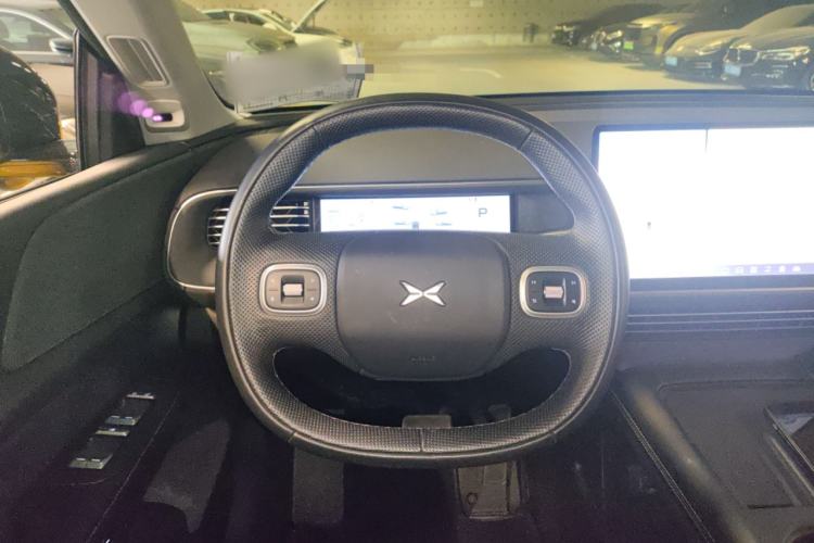 Used XPeng G6 2023 580 Long-Range Pro Steering Wheel
