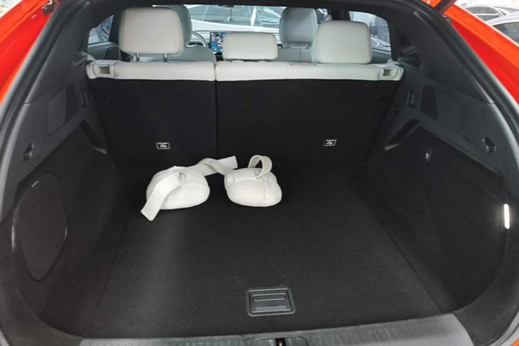 Used XPeng G6 2023 580 Long-Range Pro Trunk