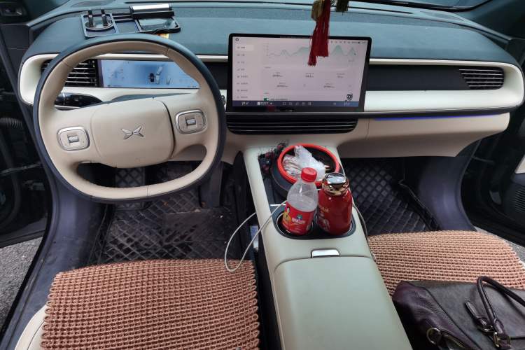 Used XPeng G6 2024 580 Long-Range Plus Center Console
