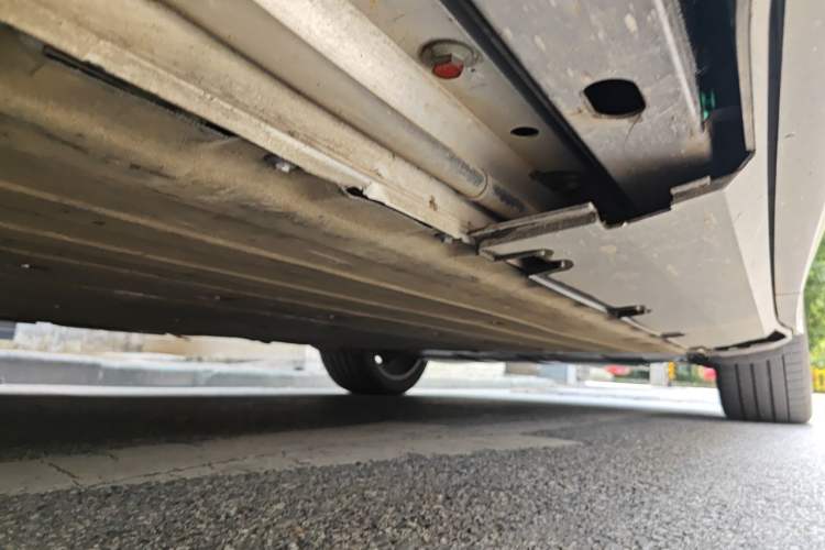 Used XPeng G6 2024 580 Long-Range Plus Chassis Front Left